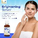 F&W ORIGINAL SERUM BRIGHTENING 30ML - 03.webp